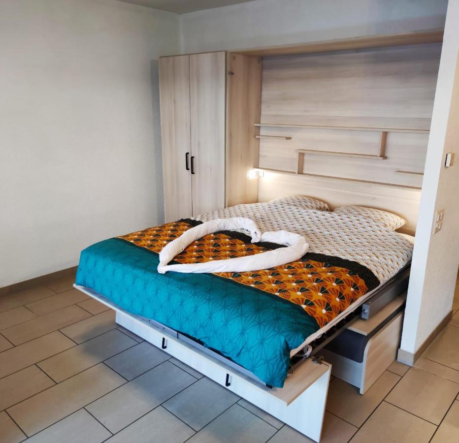 Superbe Studio A Saillon Les Bains 外观 照片