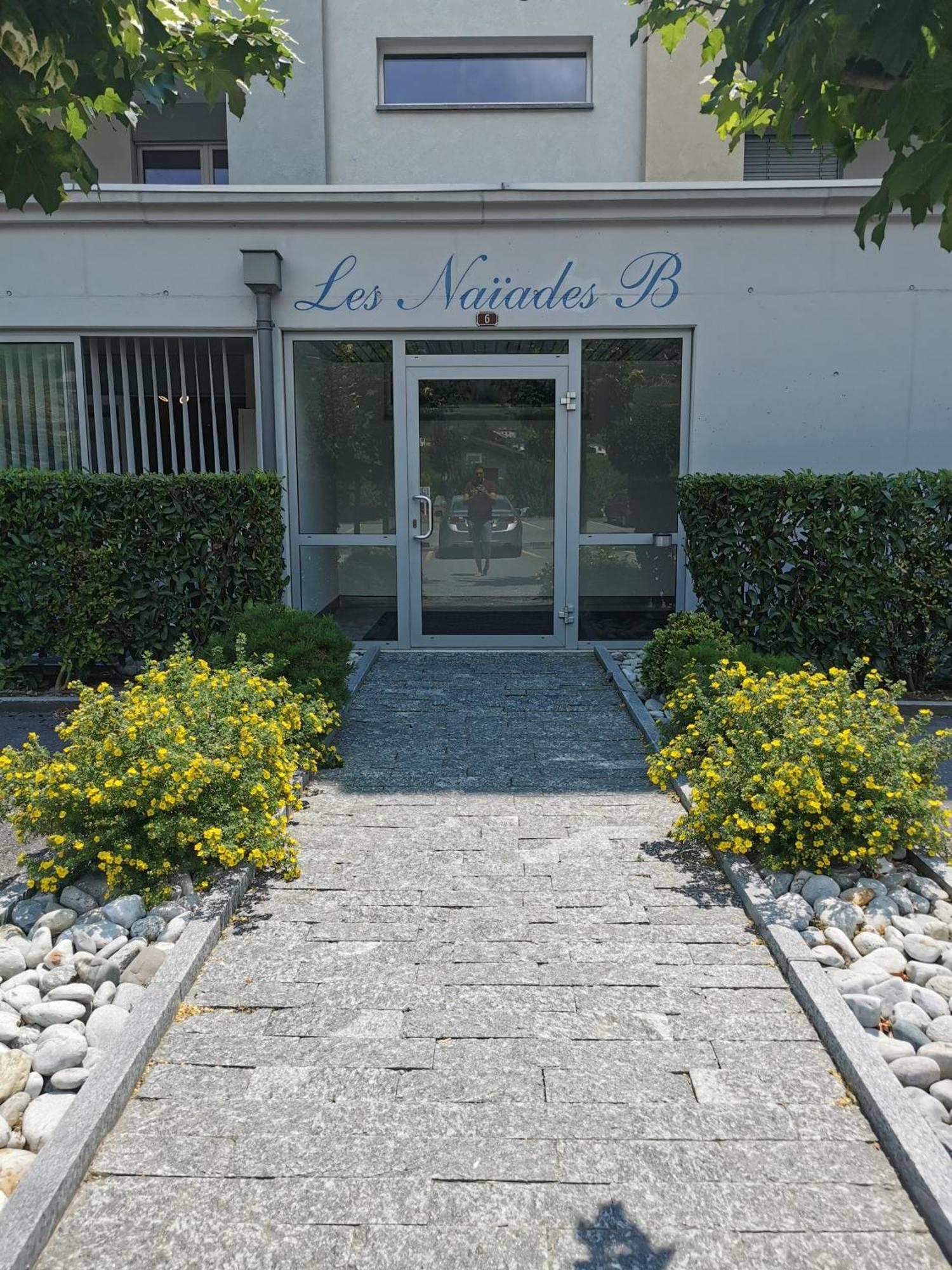 Superbe Studio A Saillon Les Bains 客房 照片